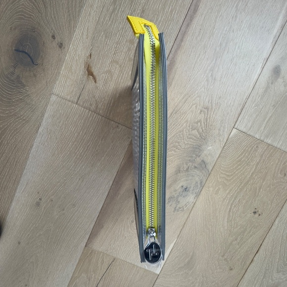 Trinny London The Chepstow Makeup Bag - Picture 5 of 7